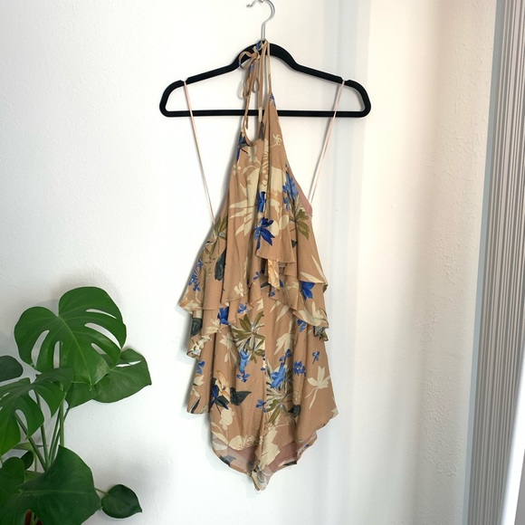 ASTR The Label - Backless Romper - Picture 2 of 5